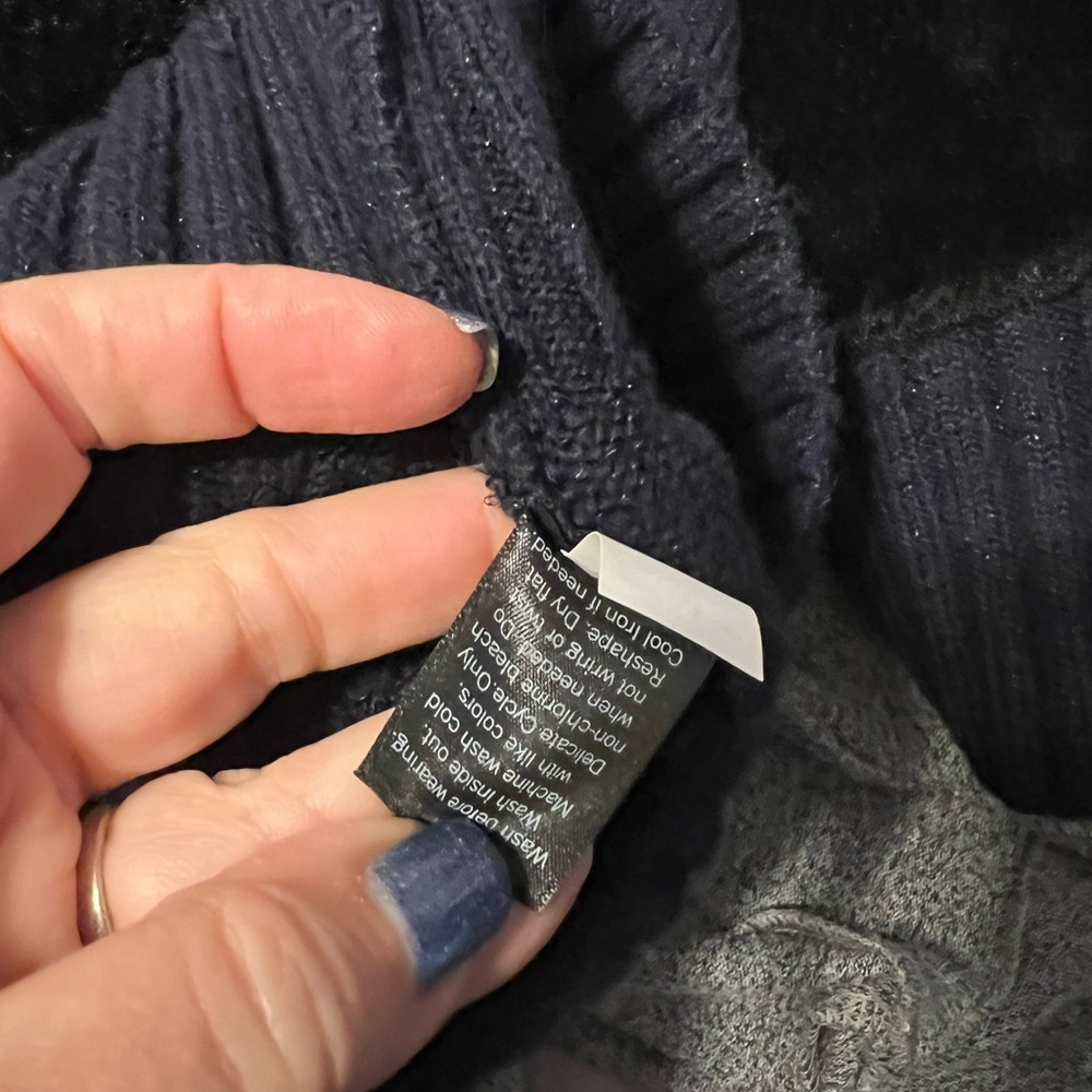 Plus size Sweater - Picture 7 of 9